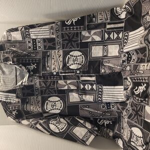 White Sox Extra Large Hawaiian Button-down Shirt. Beggars Pizza